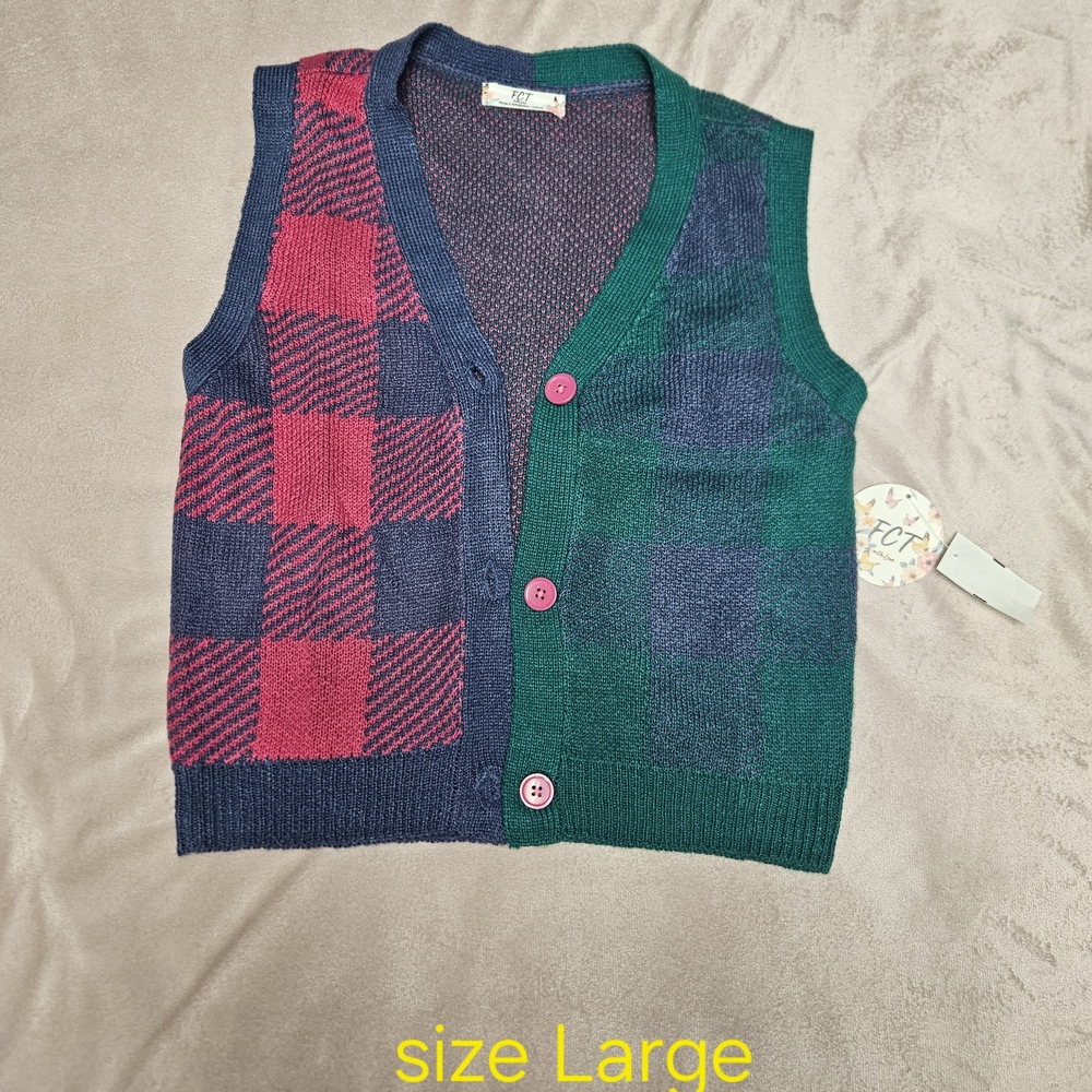 Colorblock Plaid Knit Vest in Pink, Navy & Green